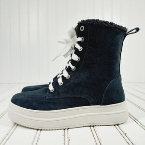 NEW J Slides  Torrie Water Resistant Black Leather High Top Boot Sneakers M716